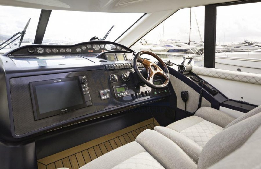 PRINCESS V65 - 4