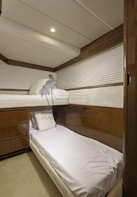 PRINCESS V65 - 9