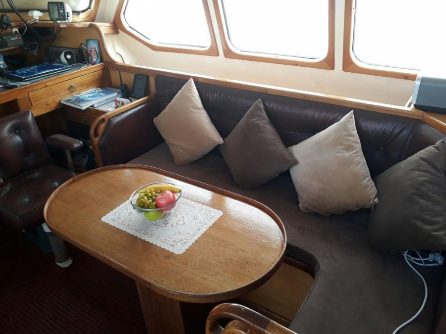 PUGH OCEANHOUSE 59 PILOTHOUSE - 5