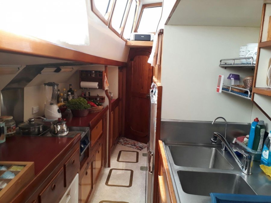 PUGH OCEANHOUSE 59 PILOTHOUSE - 8