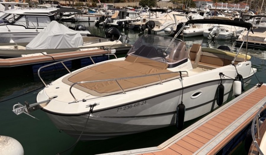 QUICKSILVER 755 SUNDECK - 7
