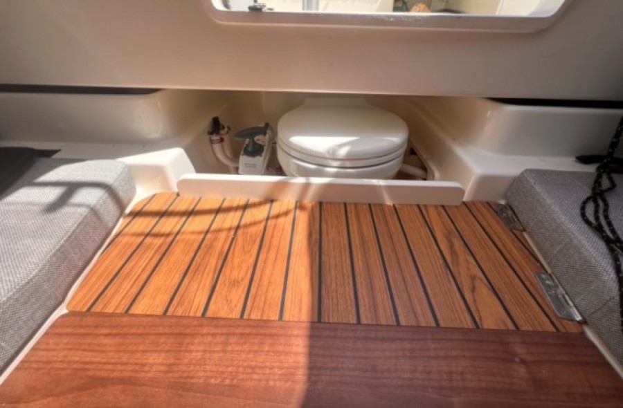 QUICKSILVER 755 SUNDECK - 15