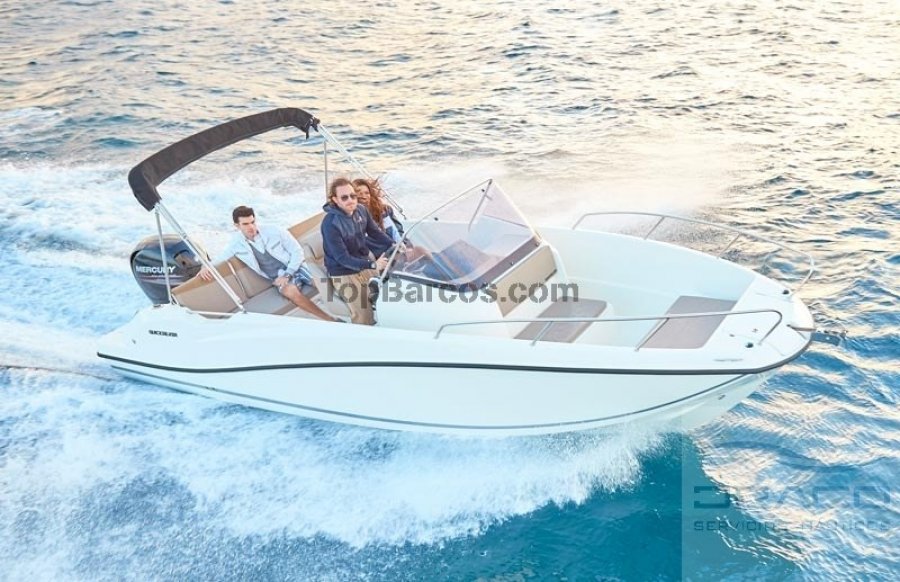 Quicksilver Activ 675 Open