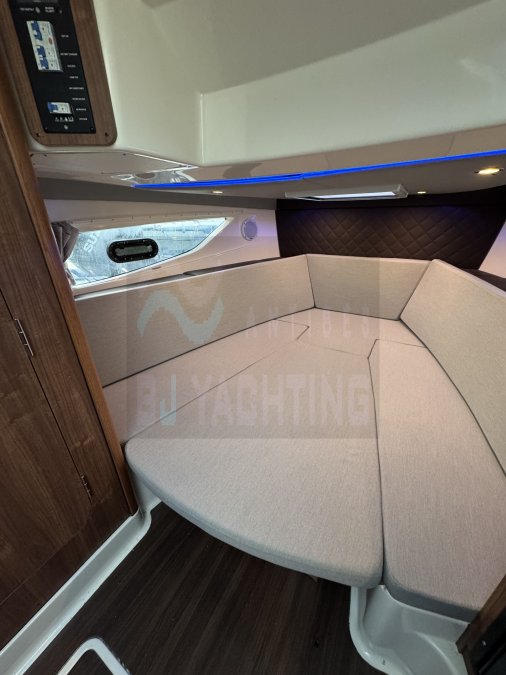 QUICKSILVER ACTIV 875 SUNDECK - 12