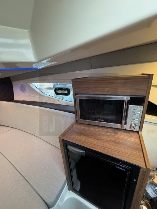 QUICKSILVER ACTIV 875 SUNDECK - 13