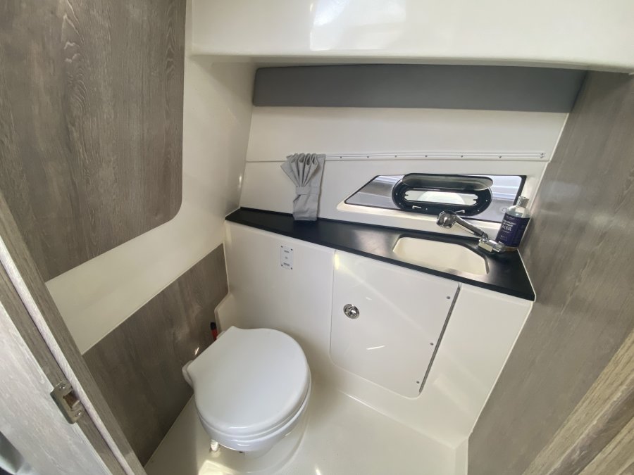 QUICKSILVER ACTIV 875 SUNDECK - 14