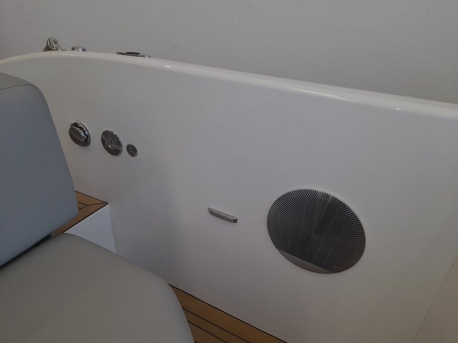 Rand Boats Supreme 27