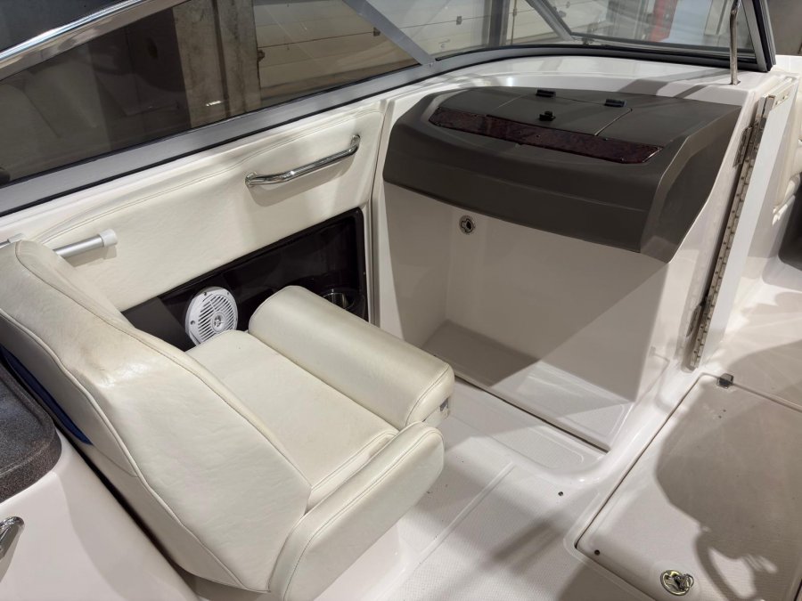 REGAL 2700 - 3
