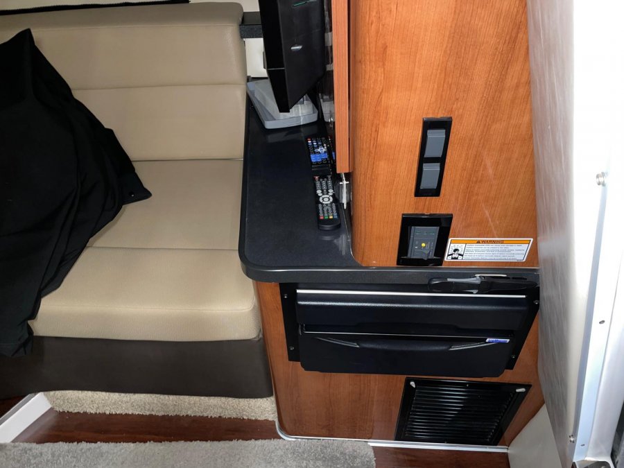 REGAL 3550 - 10