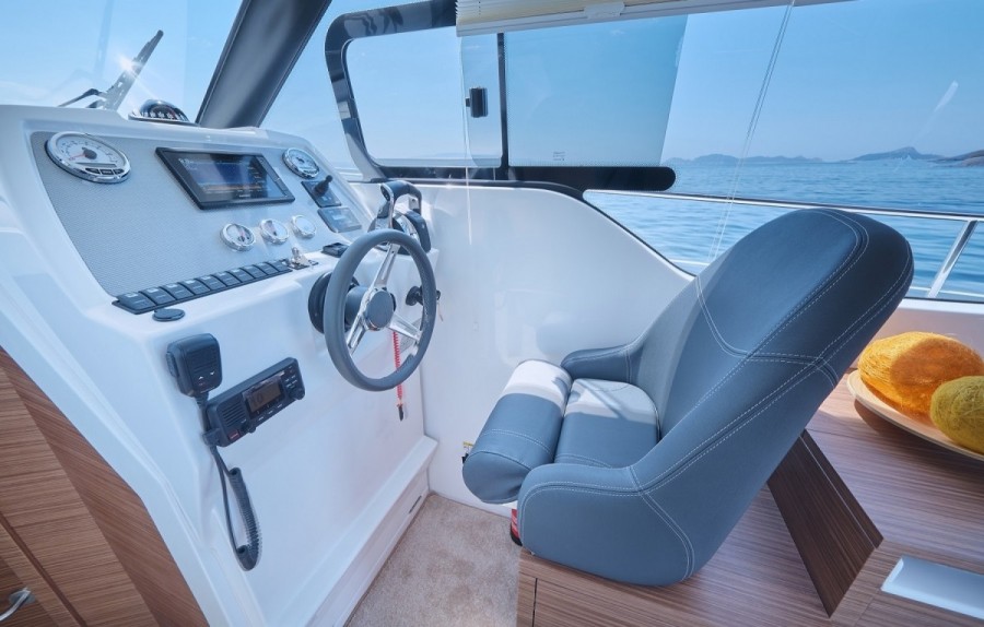 RODMAN SPIRIT 31 HARD TOP - 9