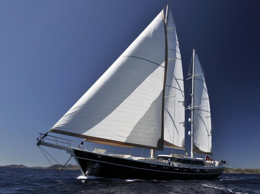 SALMAKIS KETCH - 1