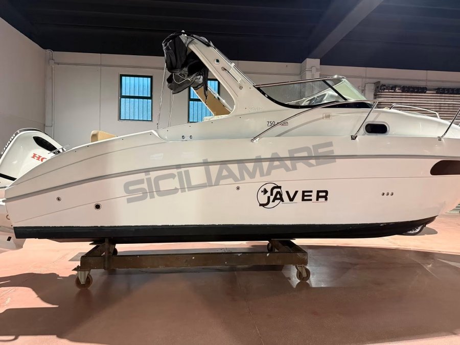 SAVER 750 CABIN - 20