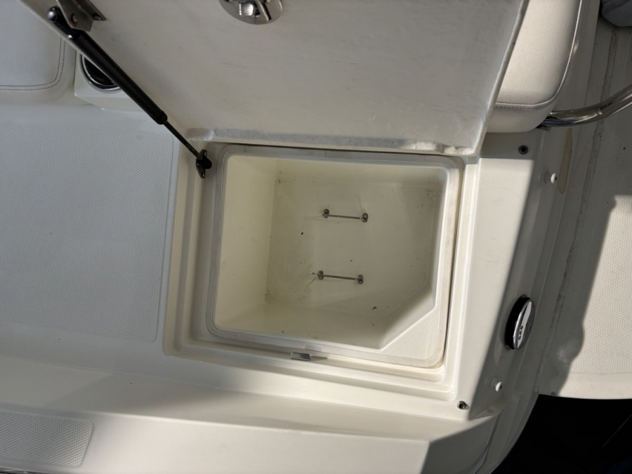 SEA RAY 220 SUNSPORT - 18