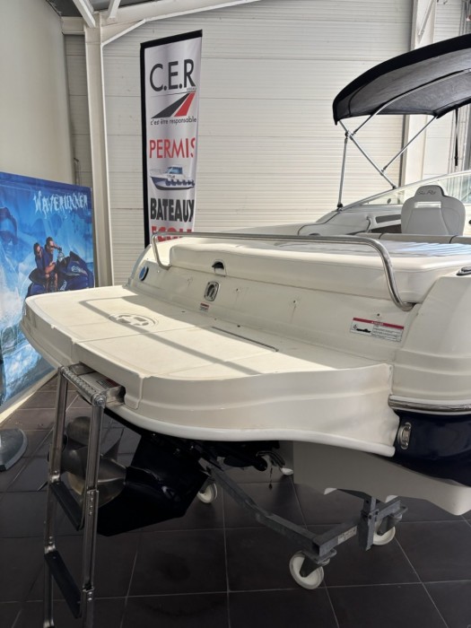 SEA RAY 220 SUNSPORT - 23