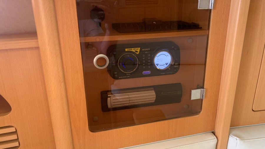 SEA RAY 305 SUNDANCER - 29