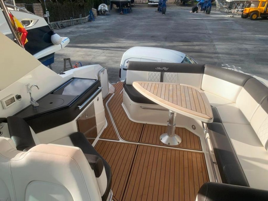 SEA RAY 320 SUNDANCER - 22