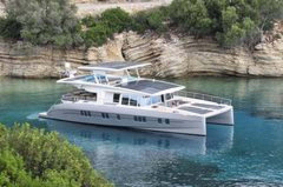 SILENT YACHTS 64 CRUISER - 7