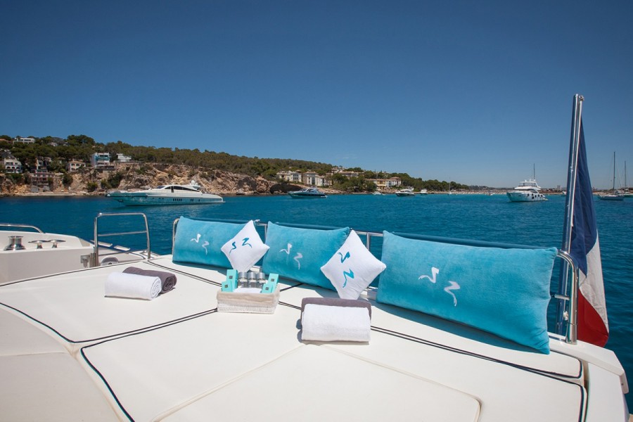 SUNSEEKER PREDATOR 82 - 16