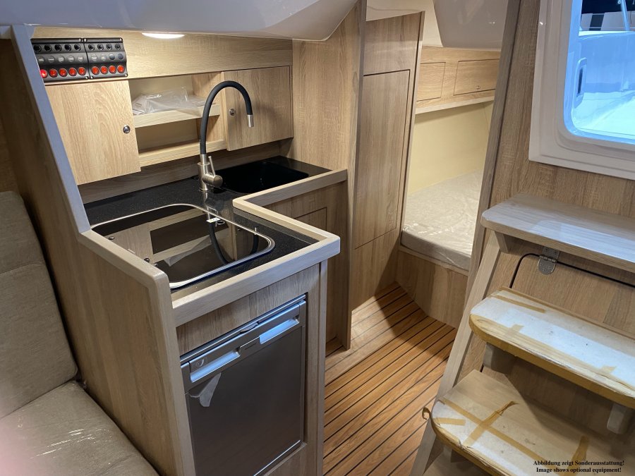 VIKO BOATS 30 S - 11