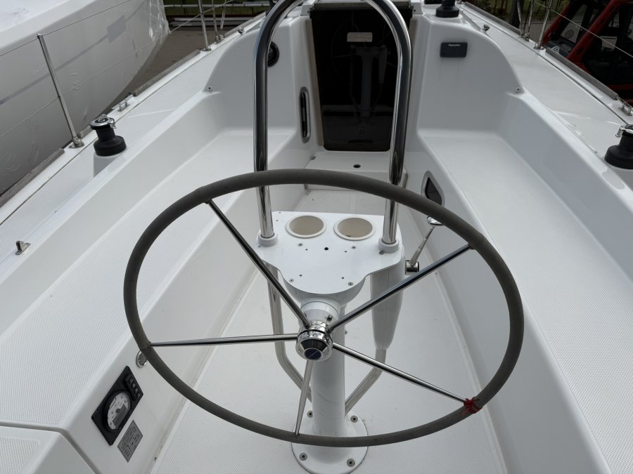 VIKO BOATS 30 S - 9