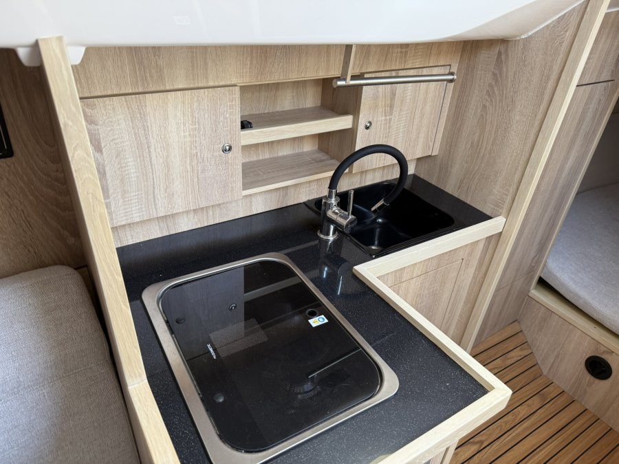 VIKO BOATS 30 S - 25