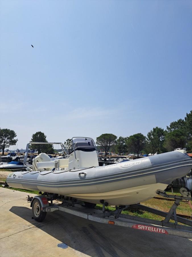Zodiac Pro Open 650